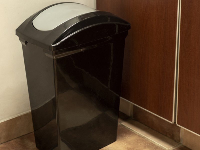 Recipiente para residuos 40 Lts. con Tapa Vai Ven - LINEA PREMIUM